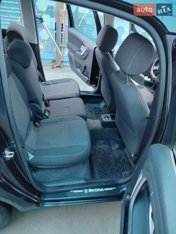 Мікровен Skoda Roomster 2009 в Сатанові