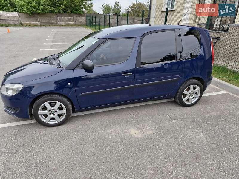 Мікровен Skoda Roomster 2012 в Львові