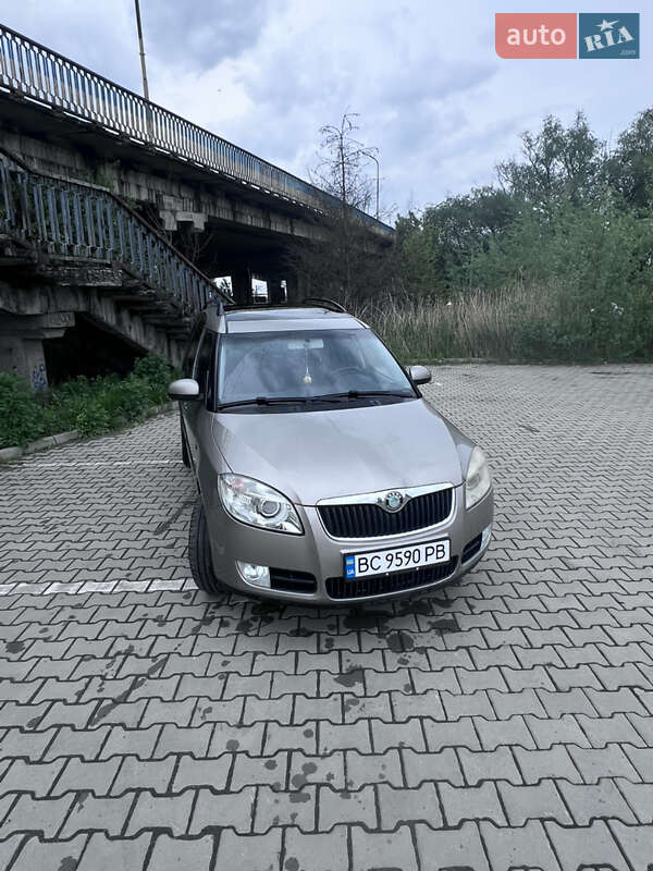 Skoda Roomster 2006