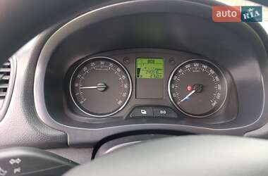 Микровэн Skoda Roomster 2014 в 