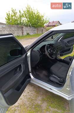 Микровэн Skoda Roomster 2014 в 