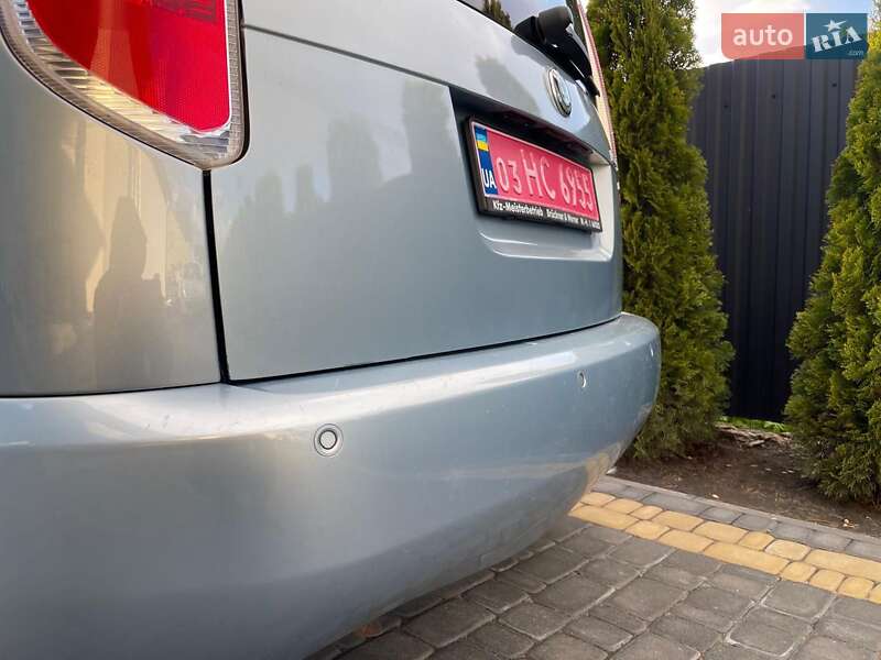 Мікровен Skoda Roomster 2009 в Любомлі