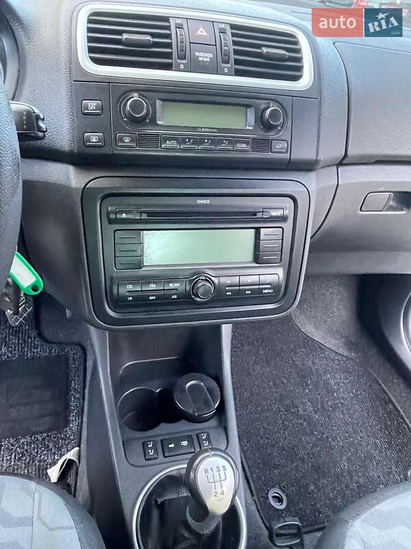 Мікровен Skoda Roomster 2009 в Любомлі