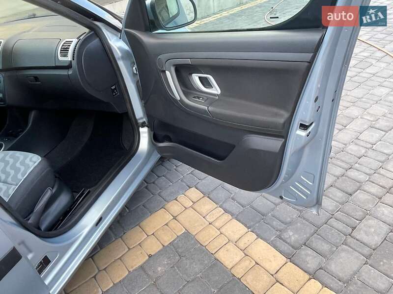 Мікровен Skoda Roomster 2009 в Любомлі