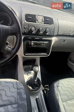 Микровэн Skoda Roomster 2007 в 