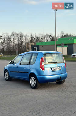 Микровэн Skoda Roomster 2007 в 