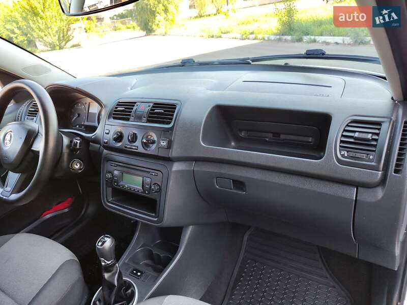 Микровэн Skoda Roomster 2013 в Белой Церкви
