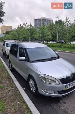 Микровэн Skoda Roomster 2015 в Киеве