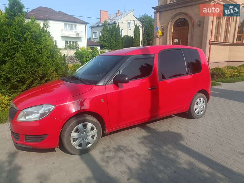 Skoda Roomster 2012
