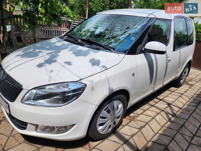 Микровэн Skoda Roomster 2010 в Раздельной