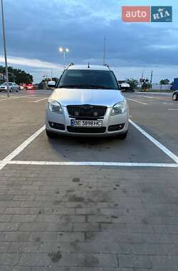 Микровэн Skoda Roomster 2008 в Баштанке