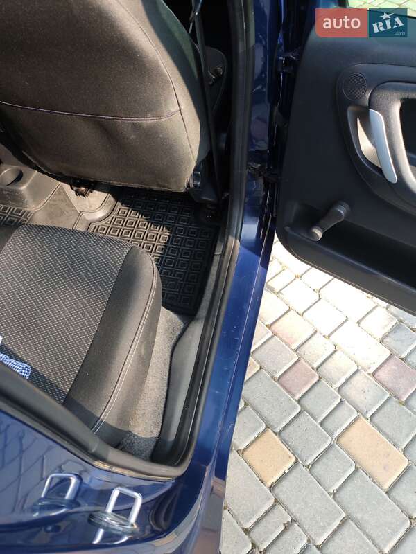 Мікровен Skoda Roomster 2009 в Кам'янець-Подільському