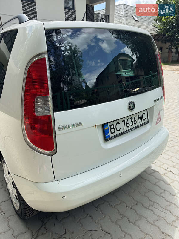 Микровэн Skoda Roomster 2013 в Львове