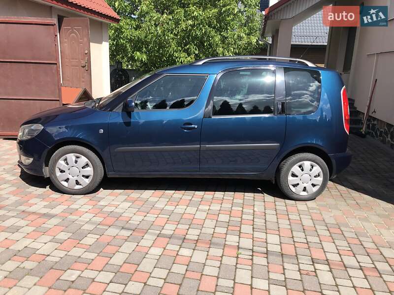 Микровэн Skoda Roomster 2012 в Ровно