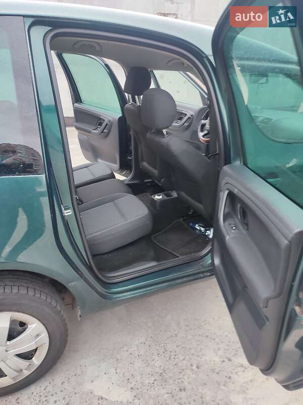 Мікровен Skoda Roomster 2011 в Києві