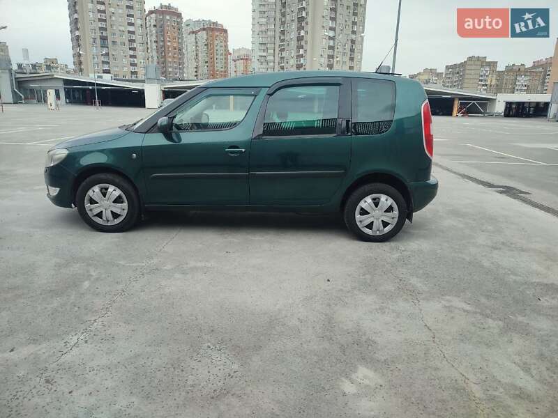 Мікровен Skoda Roomster 2011 в Києві