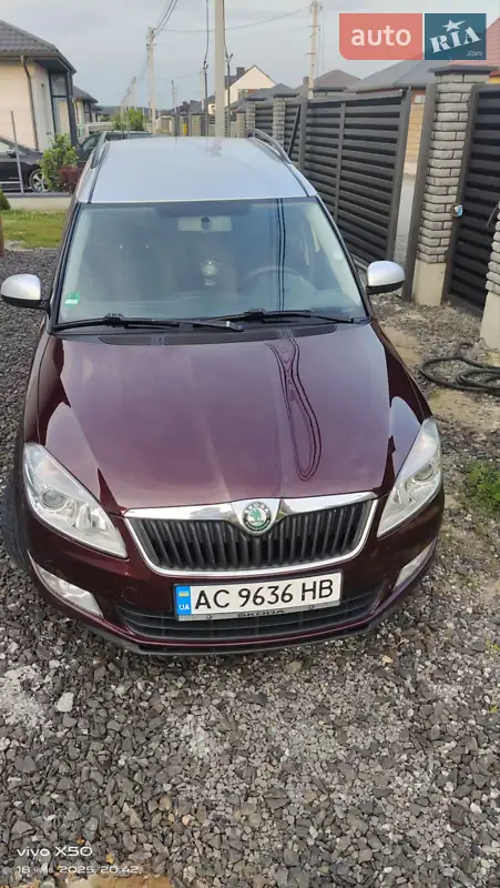 Skoda Roomster 2012