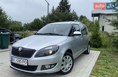 Микровэн Skoda Roomster 2015 в Львове