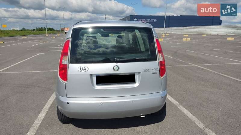 Микровэн Skoda Roomster 2007 в Львове