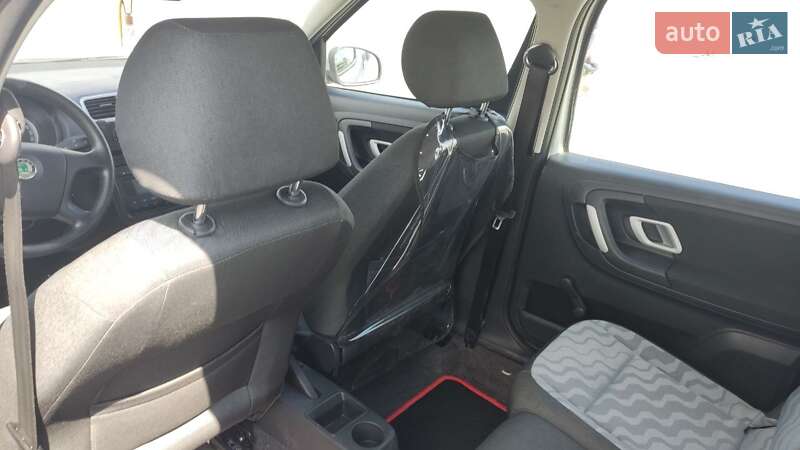 Микровэн Skoda Roomster 2007 в Львове