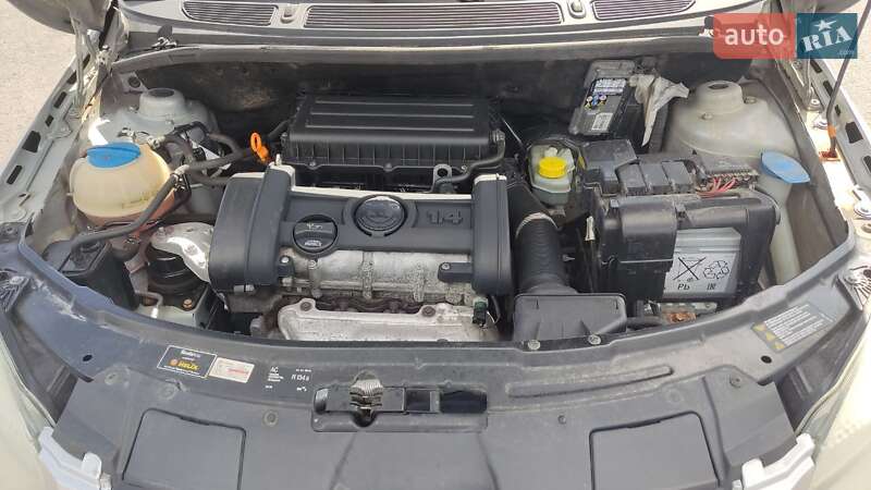 Микровэн Skoda Roomster 2007 в Львове