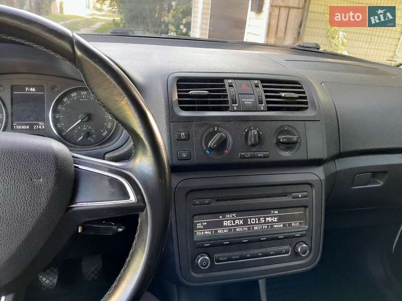 Микровэн Skoda Roomster 2014 в Киеве