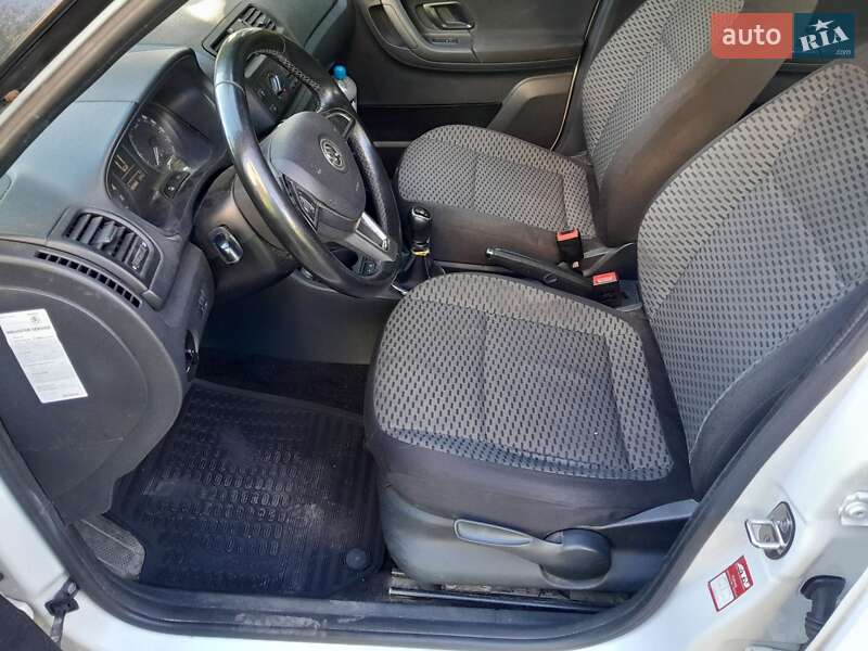 Микровэн Skoda Roomster 2014 в Киеве