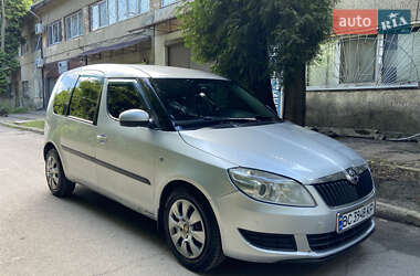 Микровэн Skoda Roomster 2010 в 