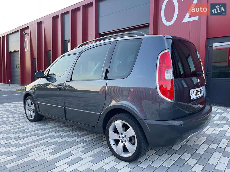 Микровэн Skoda Roomster 2008 в Львове