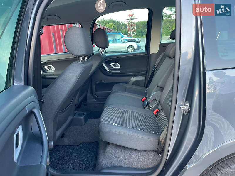 Микровэн Skoda Roomster 2008 в Львове