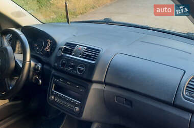 Микровэн Skoda Roomster 2010 в 
