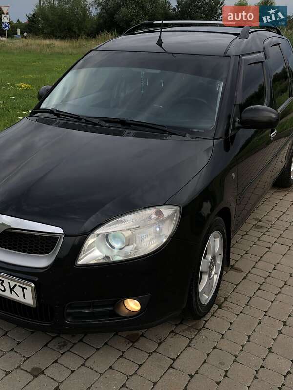 Микровэн Skoda Roomster 2007 в Николаеве