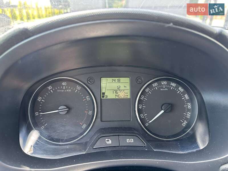 Мікровен Skoda Roomster 2011 в Луцьку