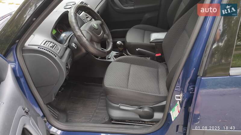 Мікровен Skoda Roomster 2012 в Харкові