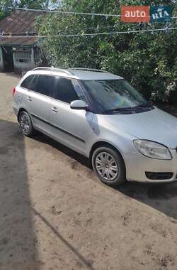 Микровэн Skoda Roomster 2008 в Лебедине