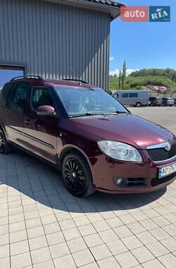 Микровэн Skoda Roomster 2009 в Иршаве