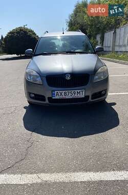 Микровэн Skoda Roomster 2010 в Харькове