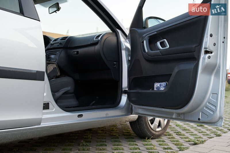 Мікровен Skoda Roomster 2008 в Хмельницькому