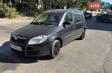 Микровэн Skoda Roomster 2009 в Киеве