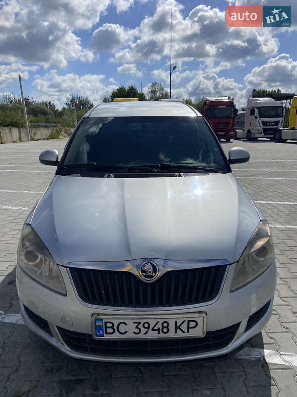 Мікровен Skoda Roomster 2010 в Львові
