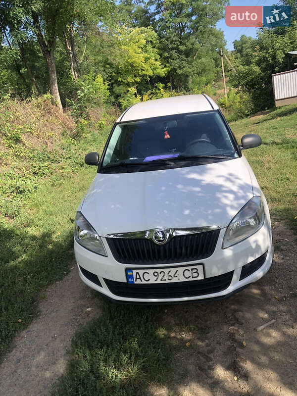 Микровэн Skoda Roomster 2013 в Теплике