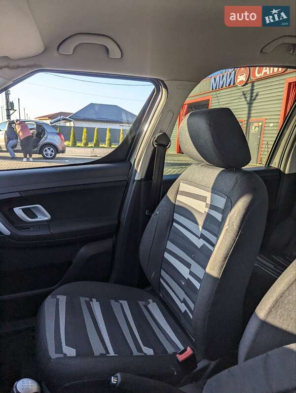 Микровэн Skoda Roomster 2008 в Киеве