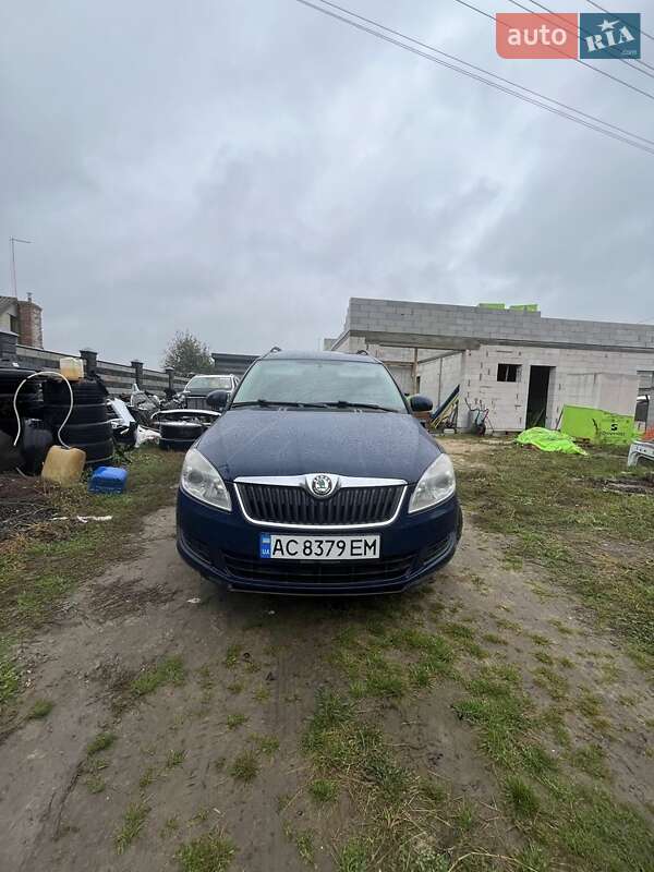 Микровэн Skoda Roomster 2011 в Луцке