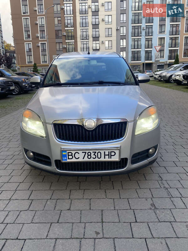 Микровэн Skoda Roomster 2007 в Львове фото 3 Микровэн Skoda Roomster 2007 в Львове