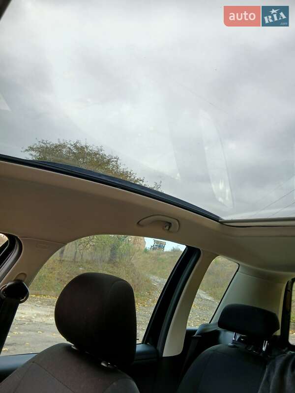 Микровэн Skoda Roomster 2011 в Ровно фото 20 Микровэн Skoda Roomster 2011 в Ровно