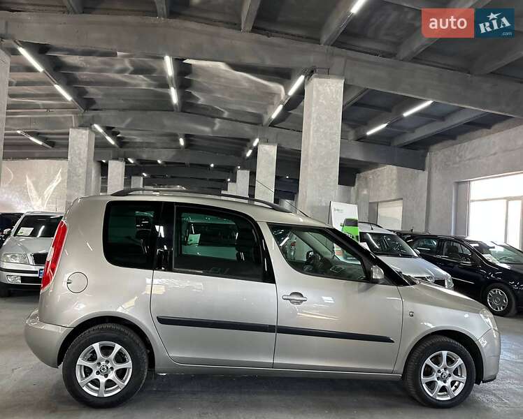Микровэн Skoda Roomster 2008 в Каменском фото 8 Микровэн Skoda Roomster 2008 в Каменском