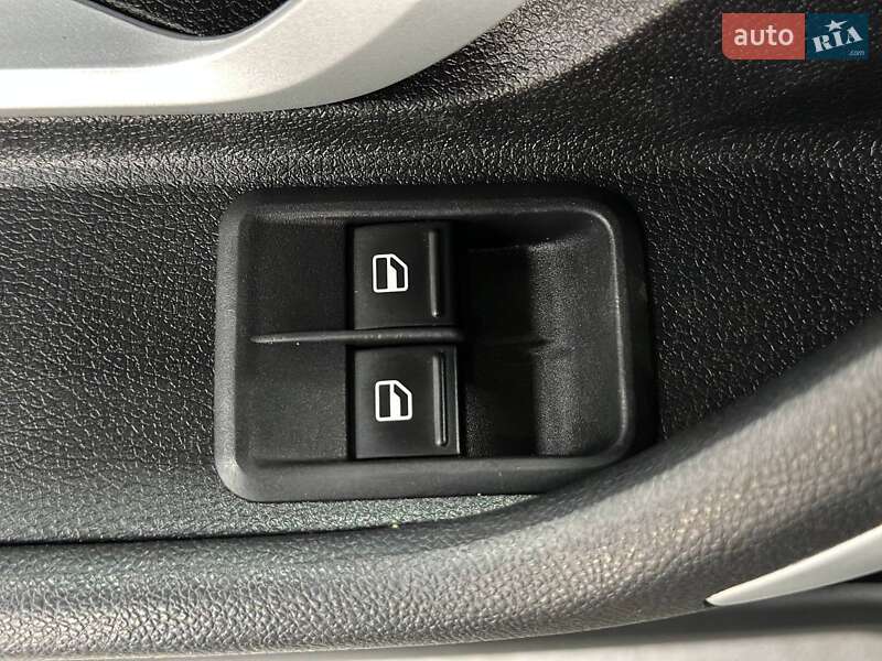 Микровэн Skoda Roomster 2008 в Каменском фото 15 Микровэн Skoda Roomster 2008 в Каменском
