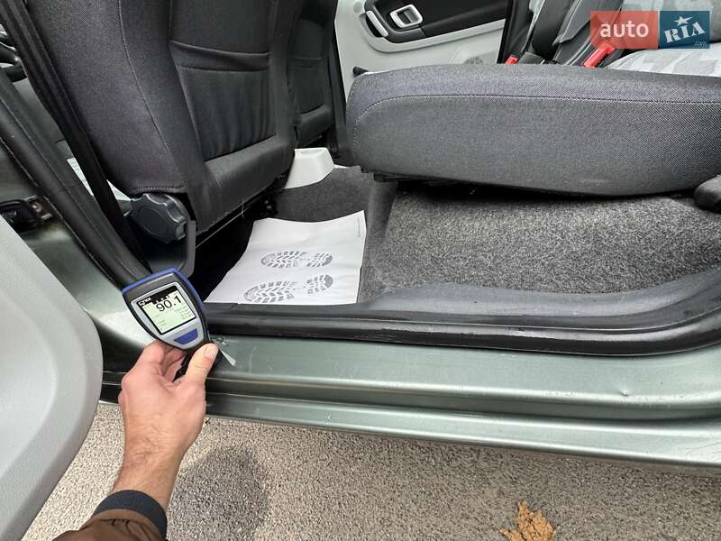 Микровэн Skoda Roomster 2007 в Сумах фото 103 Микровэн Skoda Roomster 2007 в Сумах