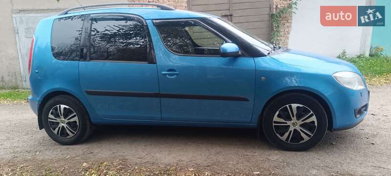 Микровэн Skoda Roomster 2007 в Ровно фото 15 Микровэн Skoda Roomster 2007 в Ровно