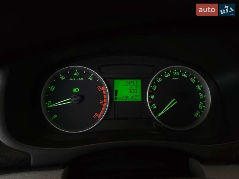 Мікровен Skoda Roomster 2007 в Києві фото 7 Мікровен Skoda Roomster 2007 в Києві